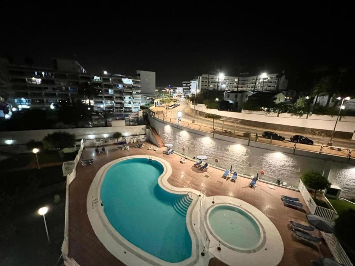 Apartment In The Heart Of Playa Del Ingles San Bartolomé Екстериор снимка